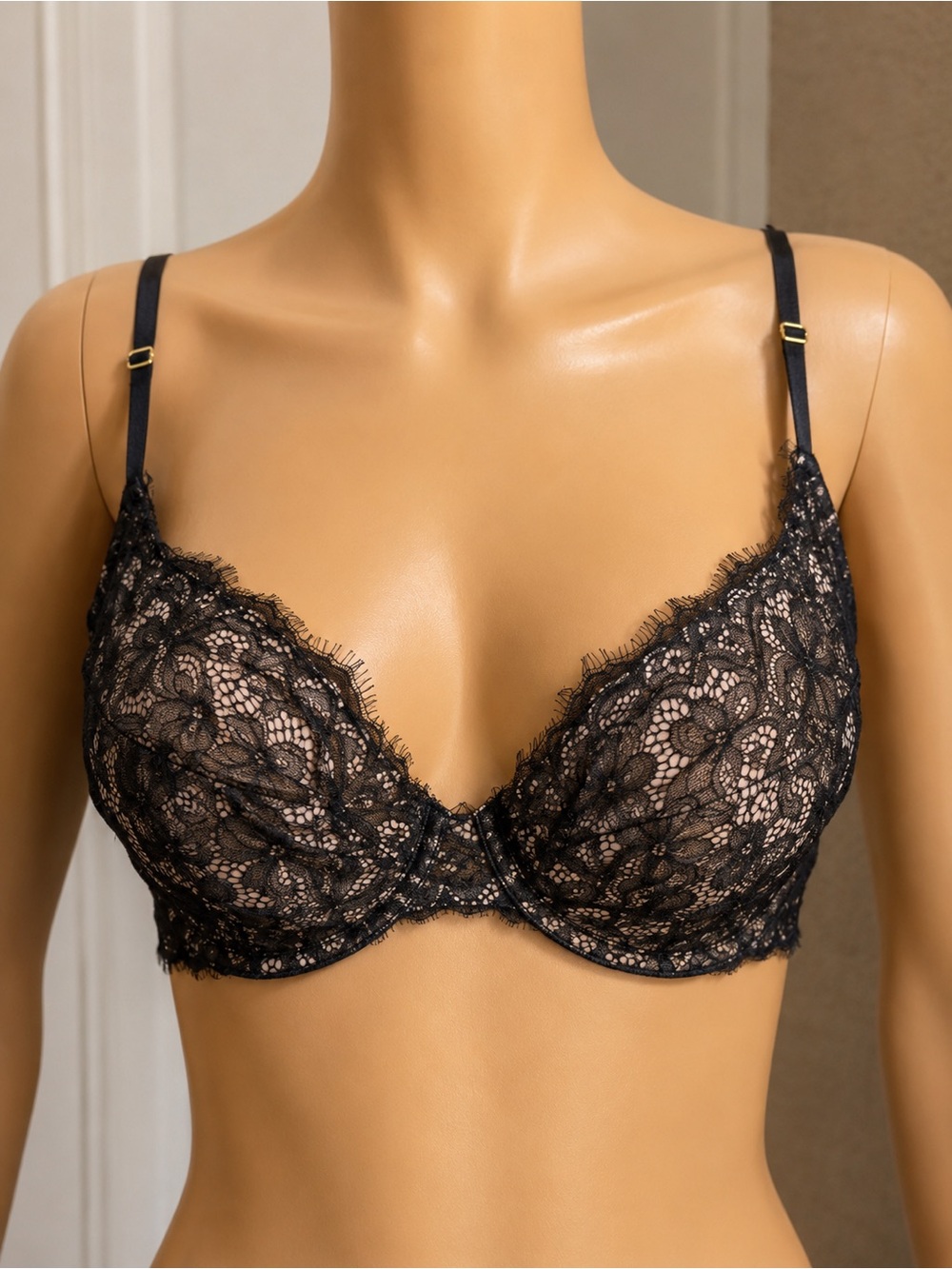 Soma Black Floral Lace Underwire Bra